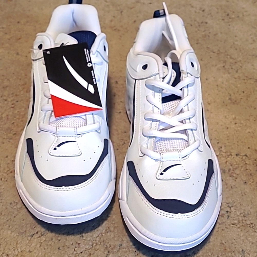 LA GEAR Baseline 10.5 Men's Shoes
